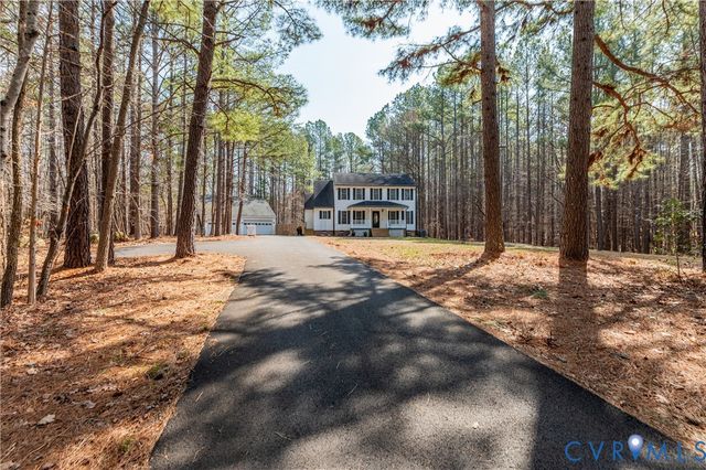 2553 Moon Glow Ct, Powhatan, VA 23139