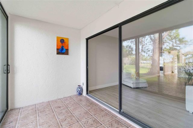 3053 TAYWOOD MDWS 3, Sarasota, FL 34235