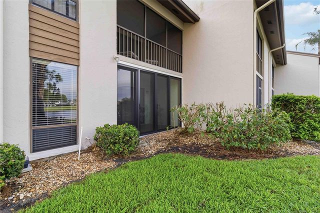 3053 TAYWOOD MDWS 3, Sarasota, FL 34235