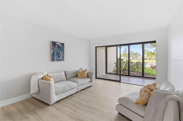 3053 TAYWOOD MDWS 3, Sarasota, FL 34235