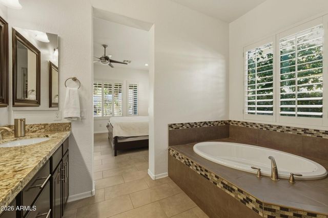 21080 N 76th Avenue, Glendale, AZ 85308