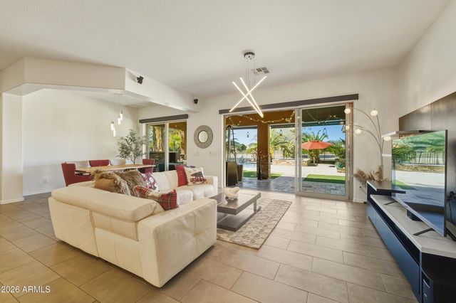 21080 N 76th Avenue, Glendale, AZ 85308