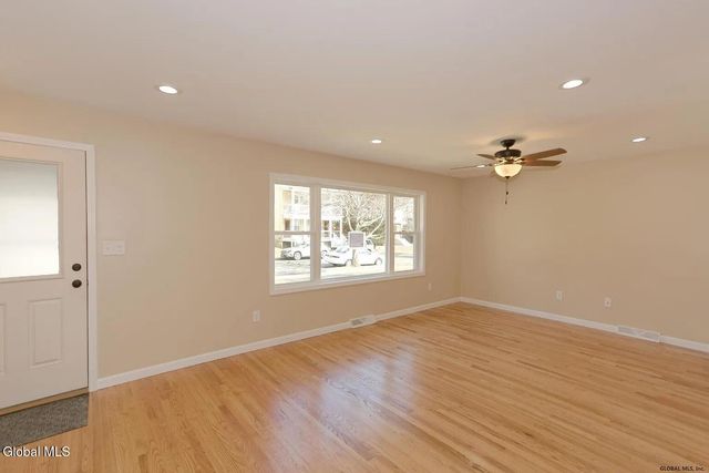 614 Park Avenue, Albany, NY 12208