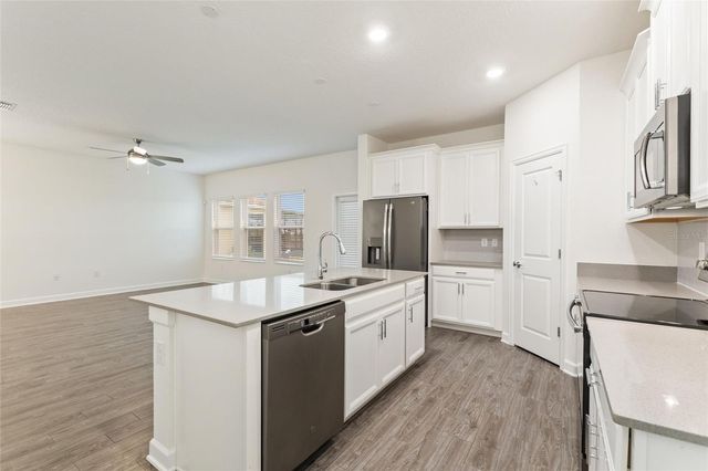8801 BETH PAGE LANE, Davenport, FL 33896
