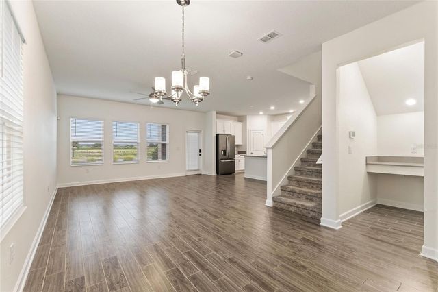 8801 BETH PAGE LANE, Davenport, FL 33896