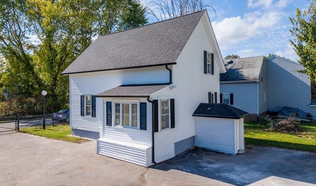 1 Fayal Ave, Taunton, MA 02780