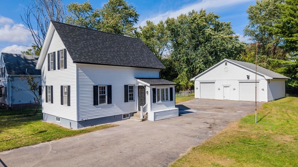1 Fayal Ave, Taunton, MA 02780