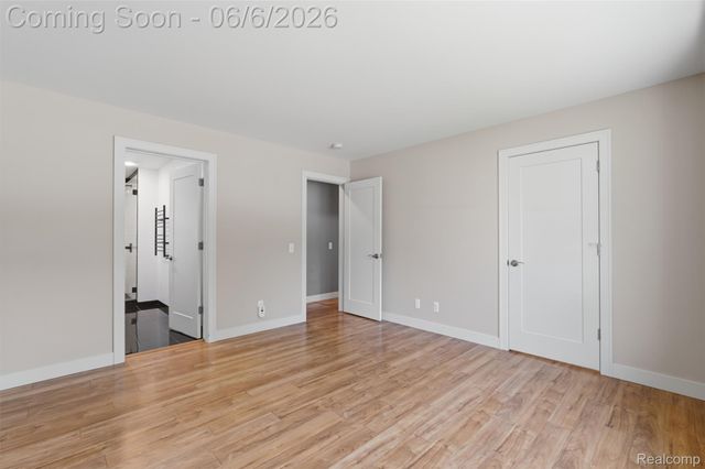 7060 Sheldon Road, Hamburg Township, MI 48189