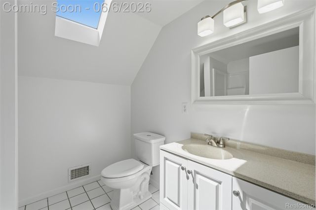 7060 Sheldon Road, Hamburg Township, MI 48189