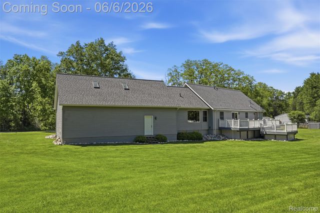 7060 Sheldon Road, Hamburg Township, MI 48189