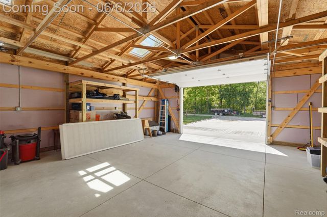 7060 Sheldon Road, Hamburg Township, MI 48189