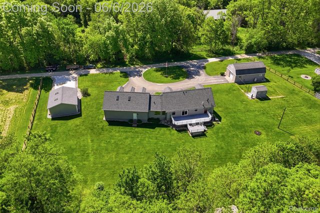 7060 Sheldon Road, Hamburg Township, MI 48189