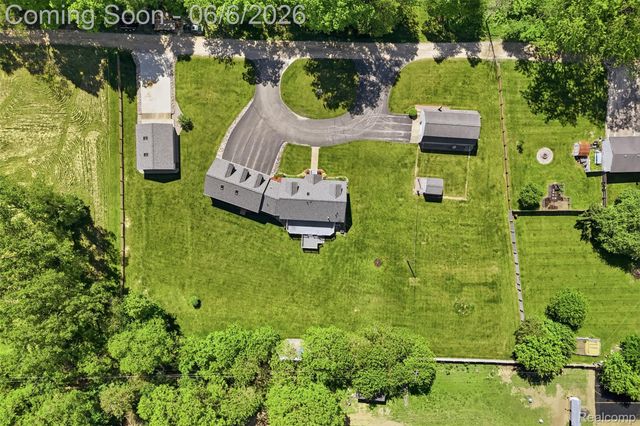 7060 Sheldon Road, Hamburg Township, MI 48189