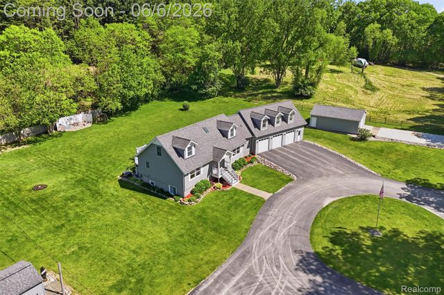 7060 Sheldon Road, Hamburg Township, MI 48189