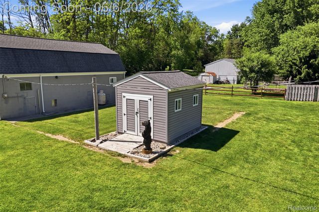 7060 Sheldon Road, Hamburg Township, MI 48189