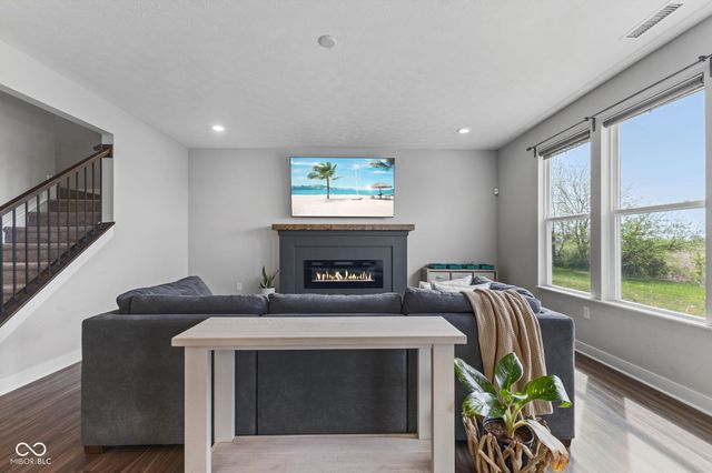 1345 Sanderling Drive, Greenwood, IN 46143