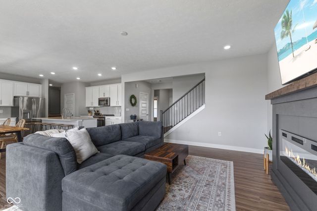 1345 Sanderling Drive, Greenwood, IN 46143