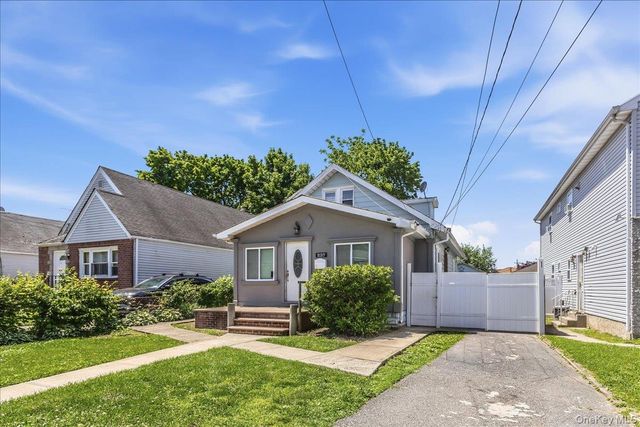 237 Rhodes Avenue, Hempstead, NY 11550
