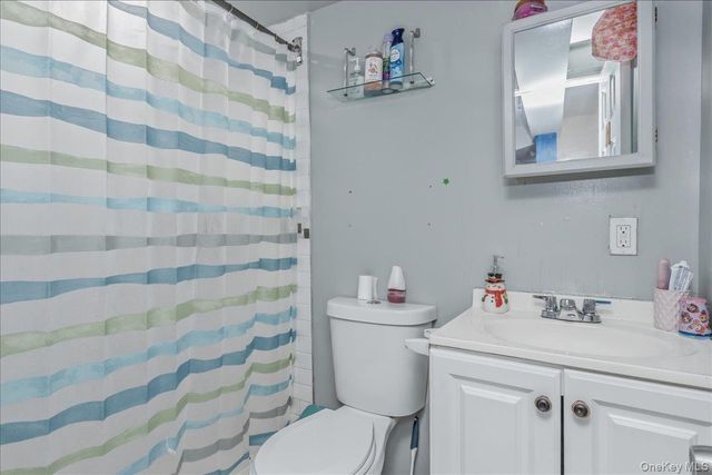 237 Rhodes Avenue, Hempstead, NY 11550