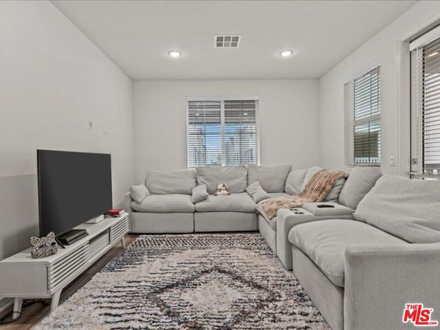 17923 Goodyear, Carson, CA 90746