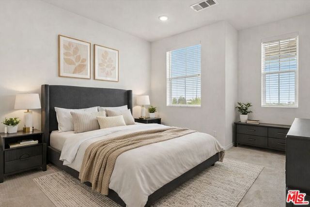 17923 Goodyear, Carson, CA 90746