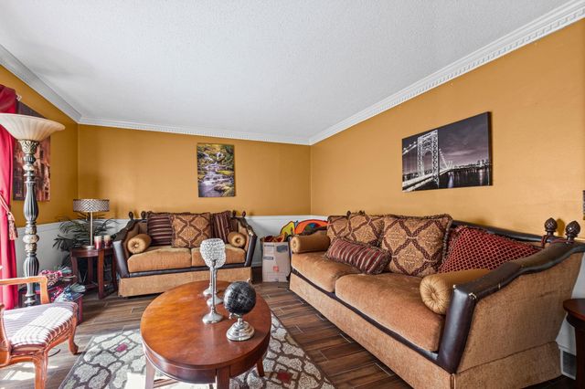 3225 SCOTLAND RD, Memphis, TN 38128