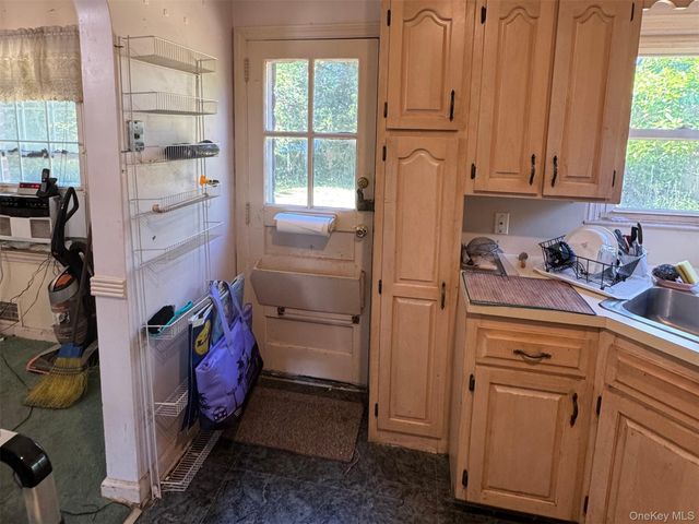 253 Eagle Avenue, West Hempstead, NY 11552