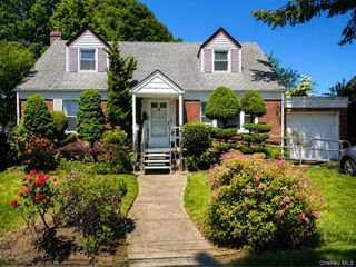 253 Eagle Avenue, West Hempstead, NY 11552