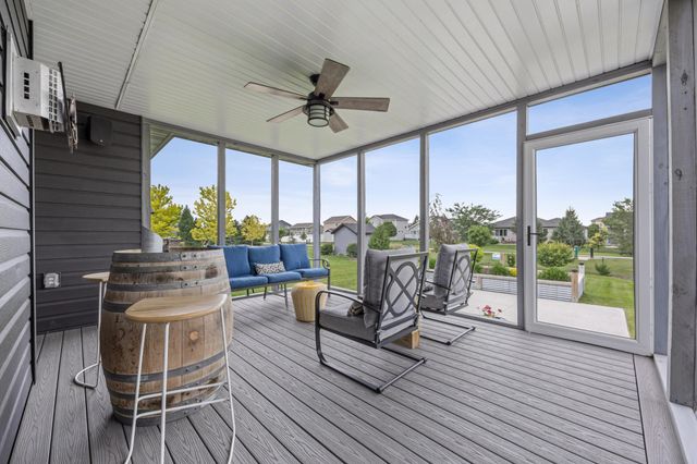 2865 McLeod Drive E, West Fargo, ND 58078
