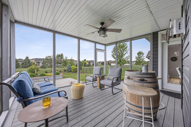 2865 McLeod Drive E, West Fargo, ND 58078
