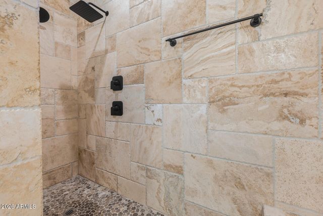 2553 W COYOTE CREEK Drive, Phoenix, AZ 85086