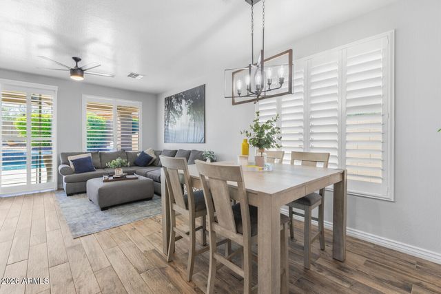 2553 W COYOTE CREEK Drive, Phoenix, AZ 85086
