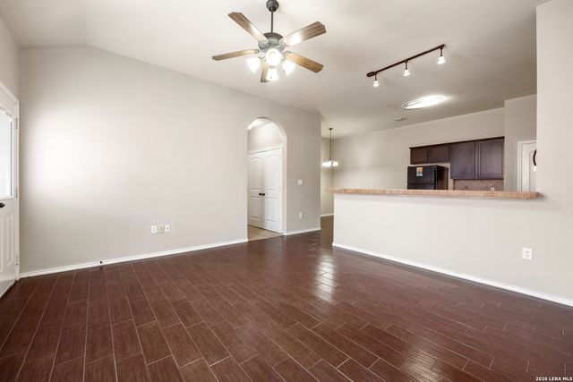 949 BROWN ROCK DR, New Braunfels, TX 78130