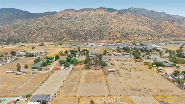 943 Wesley, Banning, CA 92220