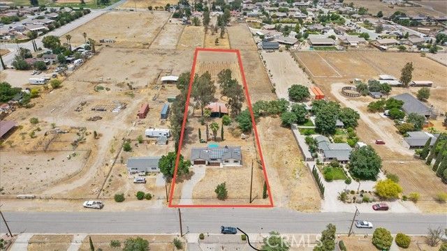 943 Wesley, Banning, CA 92220