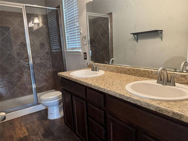 253 Eagle Brook LN, Buda, TX 78610