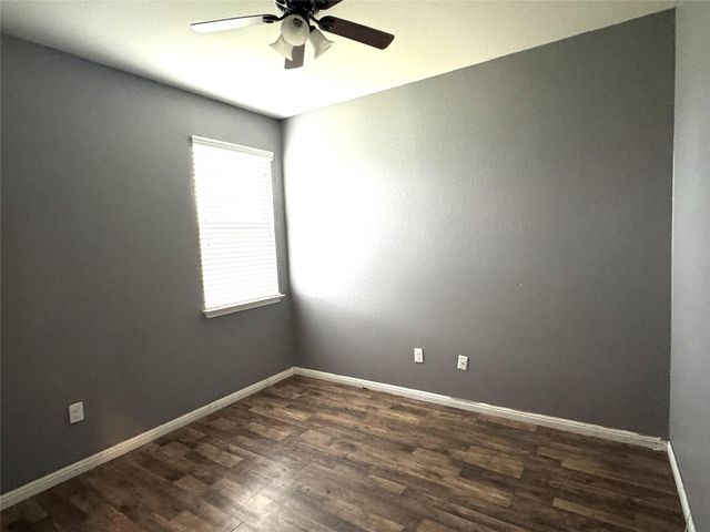 253 Eagle Brook LN, Buda, TX 78610
