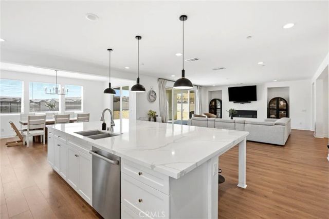 39648 Canter Court, Palmdale, CA 93551