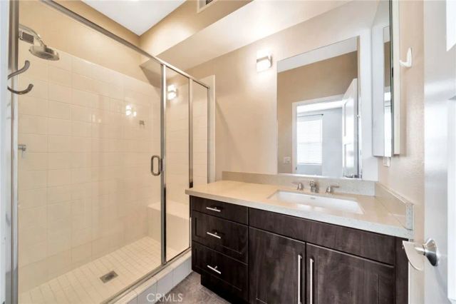 563 W Maple Avenue, Orange, CA 92868