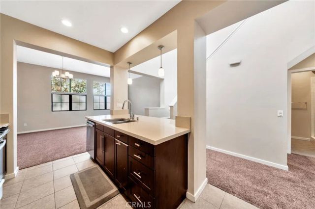 563 W Maple Avenue, Orange, CA 92868