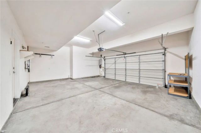 563 W Maple Avenue, Orange, CA 92868