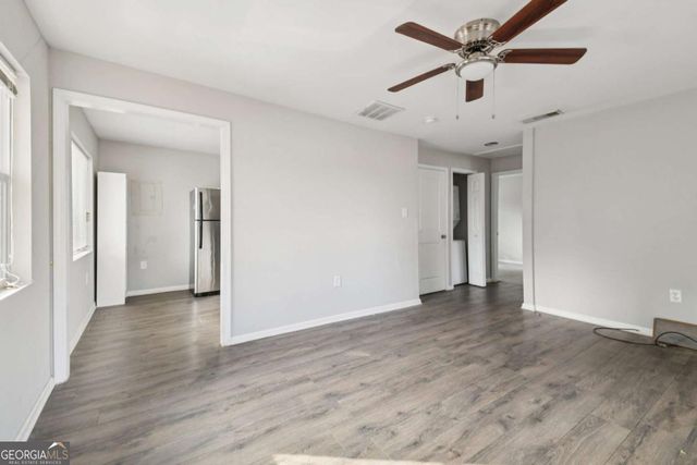 6696 Mableton Parkway SE, Mableton, GA 30126