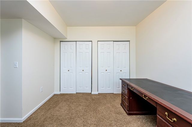 810 Stonebridge Dr, Hempfield Twp, PA 15601