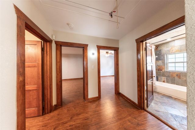 1229 W 21st Street, Houston, TX 77008