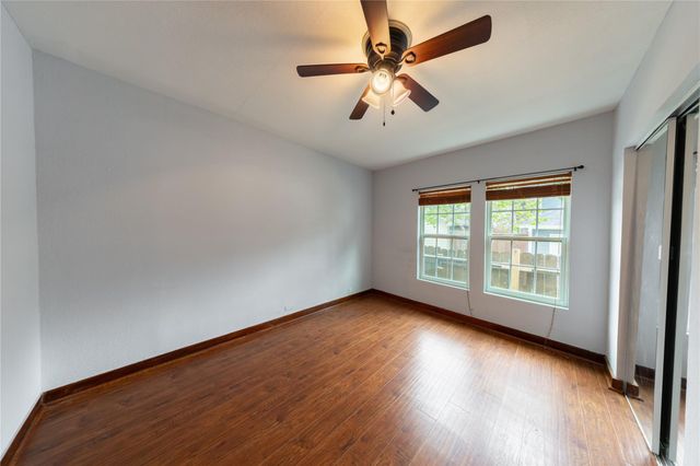 1229 W 21st Street, Houston, TX 77008