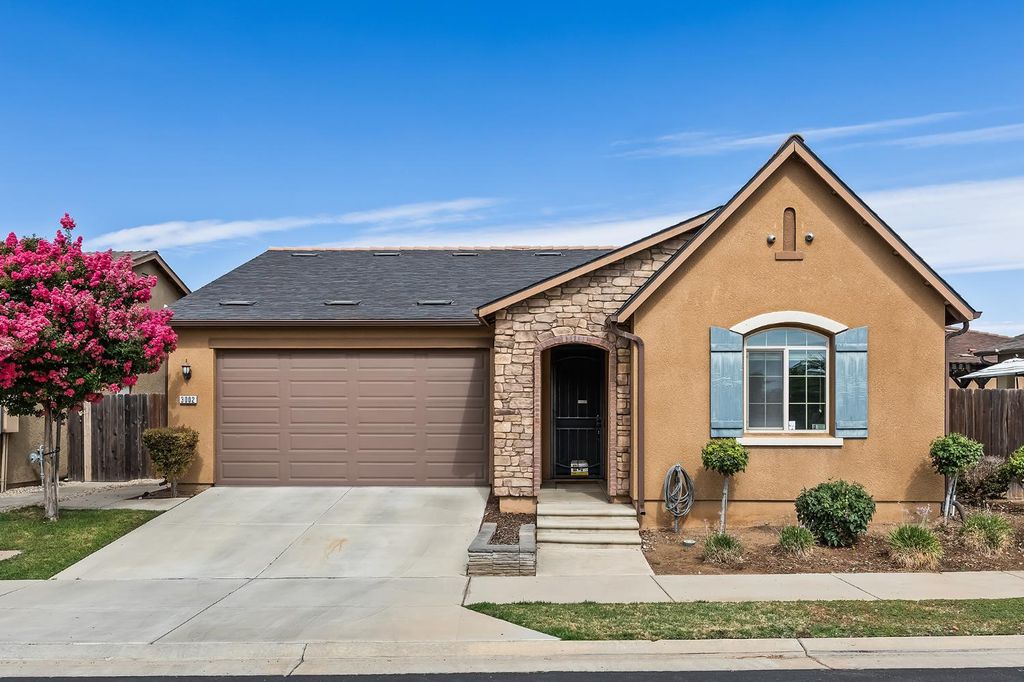 3002 Redington Avenue, Clovis, CA 93619