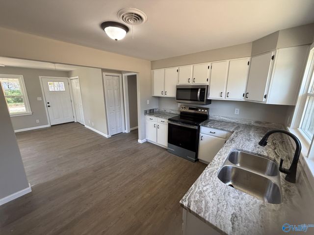 2108 Lufkin Drive, Huntsville, AL 35810