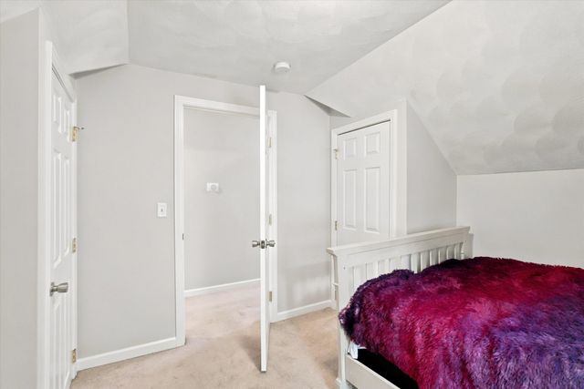 998 Boston Rd, Haverhill, MA 01835