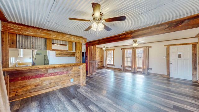 628 Tom White Rd, Big Sandy, TN 38221