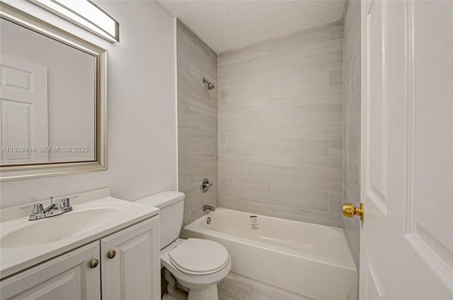 1100 SW 4th Ave 12c, Delray Beach, FL 33444